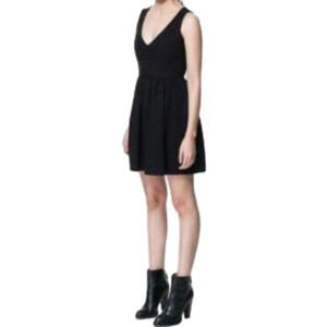 𝅺ZARA Black Fit and Flare Dress Size M